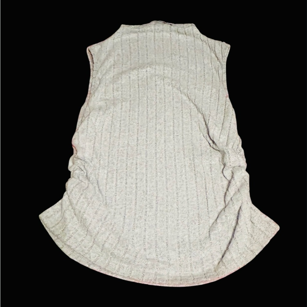 SHEIN Gray Ribbed Tank Top